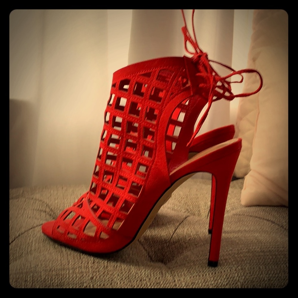 Express Sandals